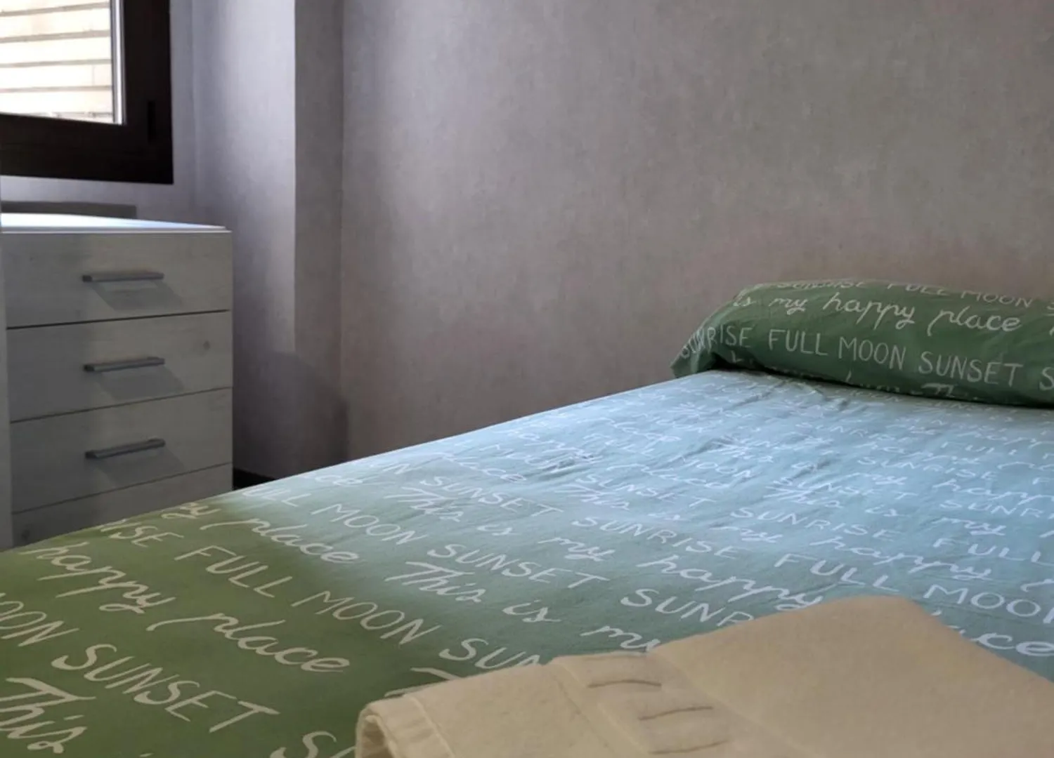 Hostel Albergue Residencia Larraona Pamplona
