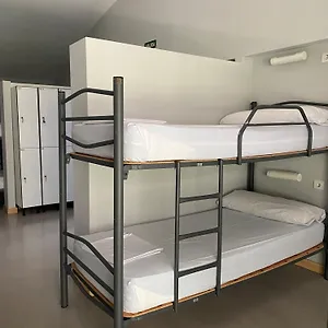 2* Hostel Albergue De